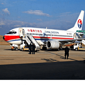 长乐机场货运航空快运业稳步发展的原因是什么？